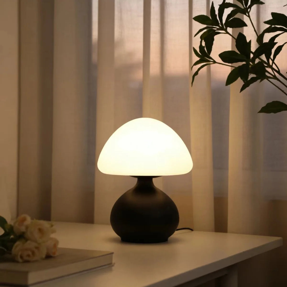 Modern Minimalist Mushroom Lamp