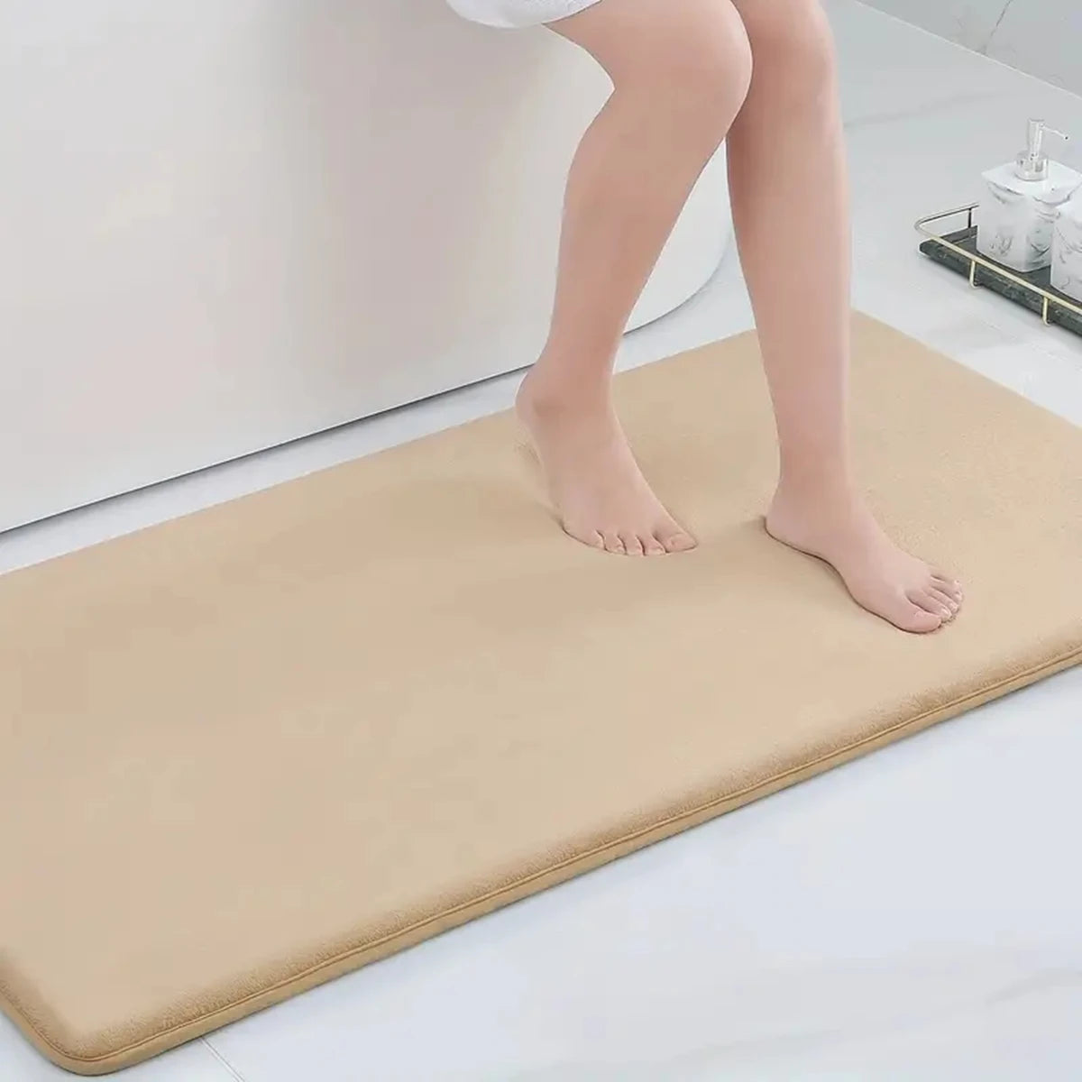 Water-Absorbent Non-Slip Bathroom Mat