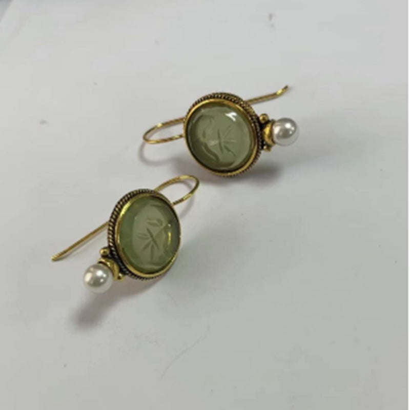 Inlaid Pearl Vintage Style Earrings - product image 4